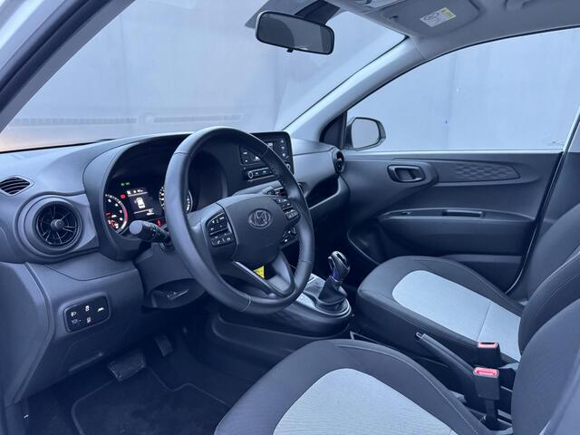 Hyundai I 10 Comfort Automaat / Airco / Multimedia Radio & Bluetooth / Elektrische Ramen voor / Centrale Deur Vergrendeling / DAB /