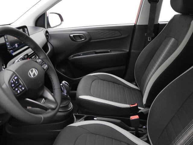 Hyundai I 10 1.0 AUTOMAAT Comfort Limited / ¤ 1.250,- Voordeel op de nieuwprijs / Prijs is rijklaar / Direct Leverbaar / Navigatie / Camera / Apple Carplay & Android Auto / Bluetooth / Airco /