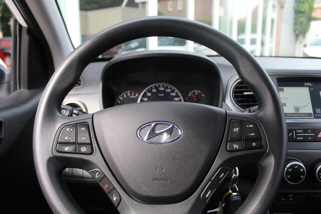 Hyundai I 10 1.0i Comfort//5Drs//Navi!!