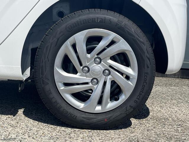 Hyundai I 10 1.0 Comfort Smart | ¤2600 KORTING | CAMERA | ZWART DAK |