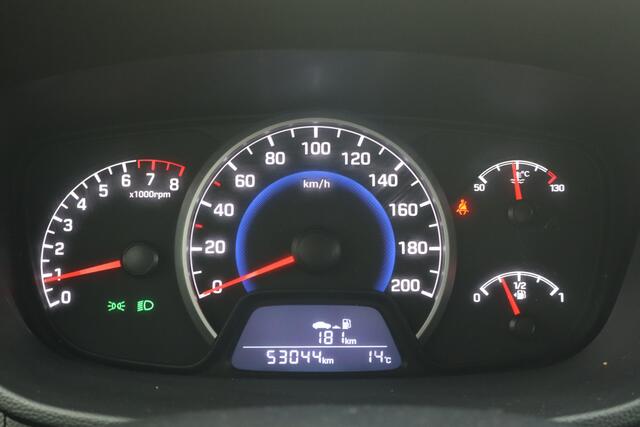 Hyundai I 10 1.0i Comfort - NL- Auto!! Airco I Parkeersensor A I Apple