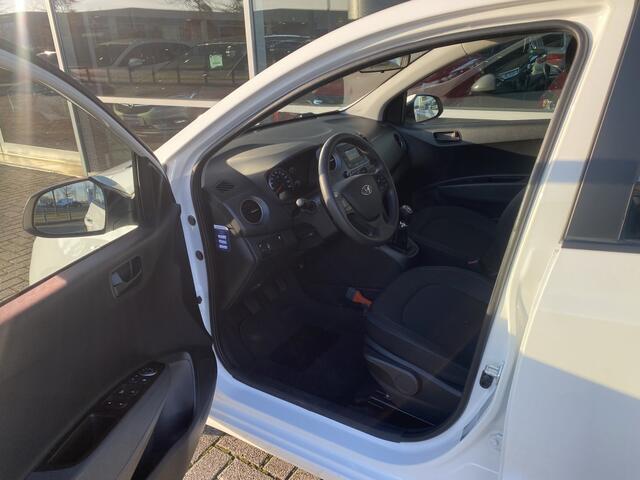 Hyundai I 10 1.0i Comfort | Fietsendrager | Thule |