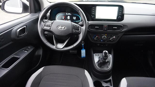 Hyundai I 10 1.0 Comfort Smart 5-zits Automaat Stoel- / Stuurverwarming | Navigatie | Achteruitrijcamera