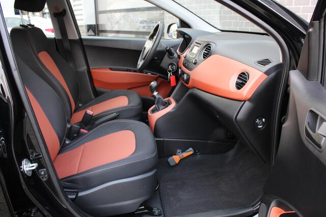 Hyundai I 10 1.0i i-Motion Comfort / Cruise / Airco / N.A.P.