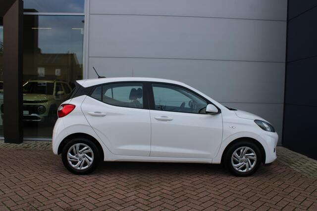 Hyundai I 10 1.0 MPi Comfort Automaat Airco Cruise Carplay Nieuwstaat