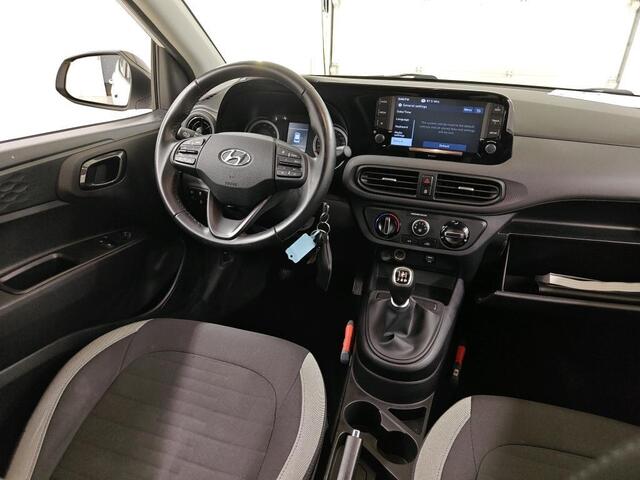 Hyundai I 10 1.0 Comfort 1e Eigenaar | BTW | NAP | Volledig Onderh | Airco | Carplay | Bots | Cruise