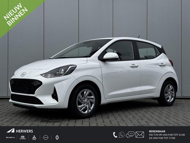 Hyundai I 10 1.0 Premium / uit voorraad leverbaar / Rijklaar incl ¤ 1500 korting voor ¤ 22.619 / Climate Control / Navigatie / Cruise Control / Achteruitrijcamera en parkeersensoren /