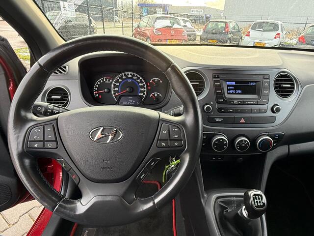 Hyundai I 10 1.2 Passion | Airco | Stoel/Stuurverw. | Alu velgen | Bluetooth | DAB | 4 cilinder