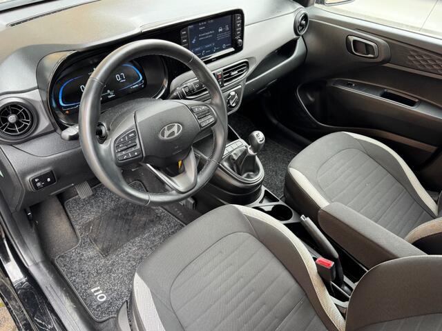 Hyundai I 10 1.0 COMFORT AIRCO/CARPLAY/DIGITAL COCKPIT/CRUISE/NL-AUTO/12.000 KM!