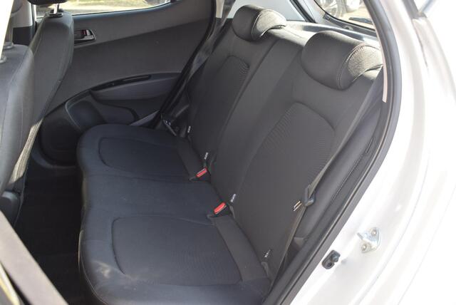 Hyundai I 10 1.0i Comfort Navi Airco Km 106.000!!