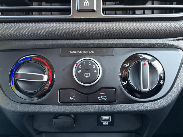 Hyundai I 10 1.0 Comfort Smart / Airco / Apple Carplay/Android Auto / Cruise control / Navigatiesysteem full map /