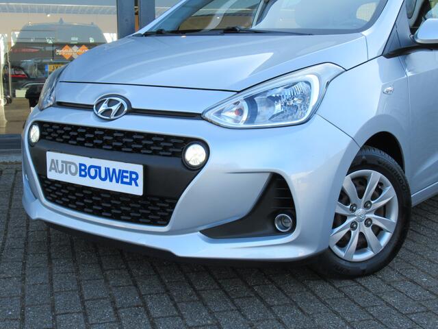 Hyundai I 10 1.0i Go! 2017 2e eigen | dealer onderh | Navi | Cruise | LED | Clima