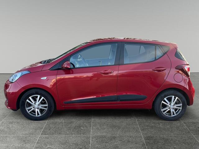 Hyundai I 10 5-deurs Comfort 1.0i i-Motion 67pk | NAVI | APPLE CARPLAY / ANDROID AUTO | PARKEERSENSOREN | LM-VELGEN | 100% ONDERHOUDEN! |