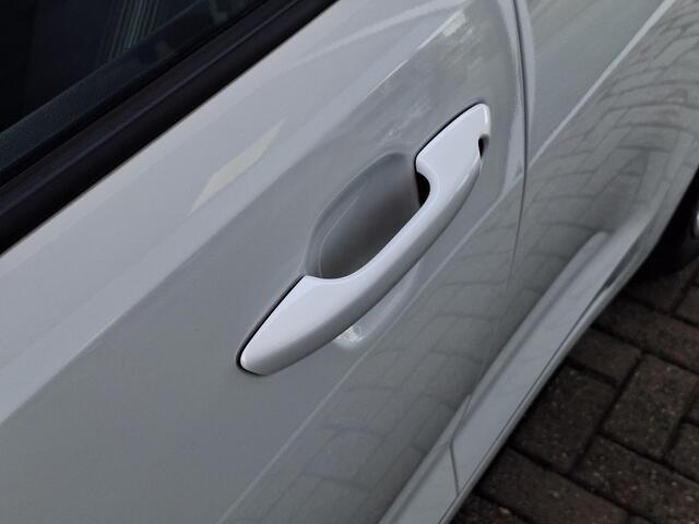 Hyundai I 10 1.0 Comfort | Apple Carplay/Android Auto | Airco | Cruise control |