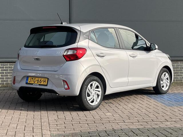 Hyundai I 10 1.0 Comfort Limited / Automaat / Navigatie / Airco / Cruise Control / Parkeersensoren / Apple Carplay & Android Auto /