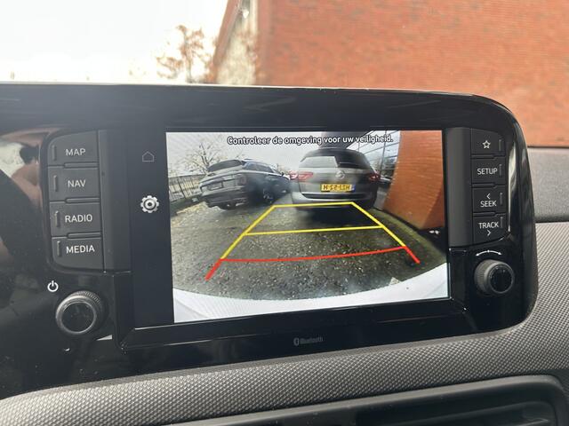 Hyundai I 10 1.0 Comfort 5-zits // NAVI + CARPLAY // CAMERA // CRUISE // LMV // DAB