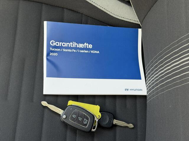 Hyundai I 10 1.0 Comfort AUTOMAAT / Navigatie Apple Carplay & Android Auto / Airco / Cruise Control / Elektr. Ramen / Centrale Deur Vergrendeling / Start Stop systeem /