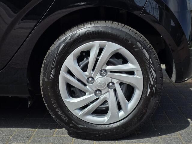 Hyundai I 10 Comfort Smart 1.0 MPI 67pk | ¤7.295 KORTING | NAVI | CAMERA | APPLE CARPLAY / ANDROID AUTO |