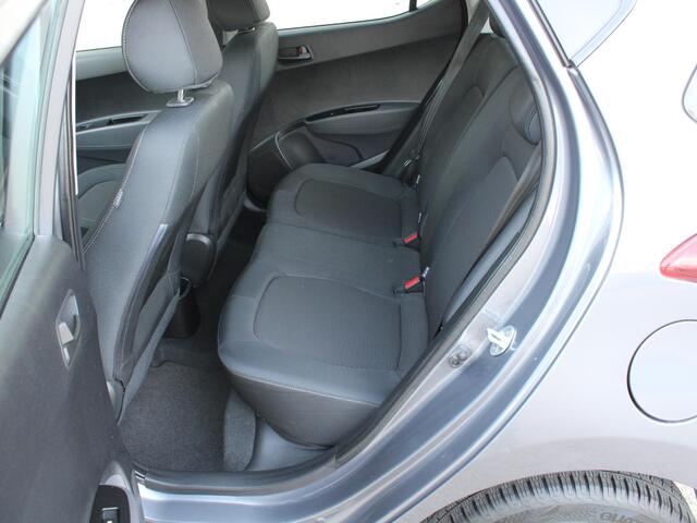 Hyundai I 10 1.0i Go! 2017 | 12 MAANDEN BOVAG GARANTIE |