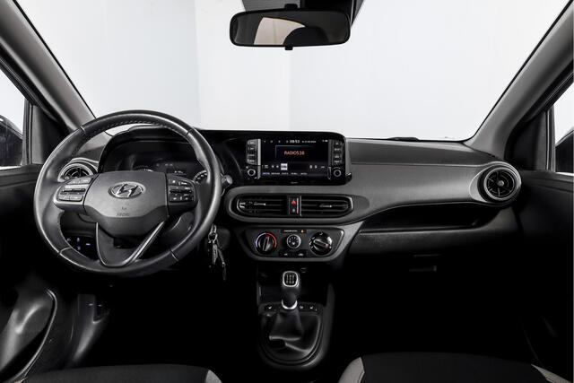 Hyundai I 10 1.0 Comfort Smart | Cruise | Stoel-+Stuurverw. | PDC | Camera | NAV + App. Connect | Airco | DAB | LM 16" |