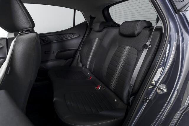 Hyundai I 10 1.0 Comfort Smart | Cruise | Stoel-+Stuurverw. | PDC | Camera | NAV + App. Connect | Airco | DAB | LM 16" |