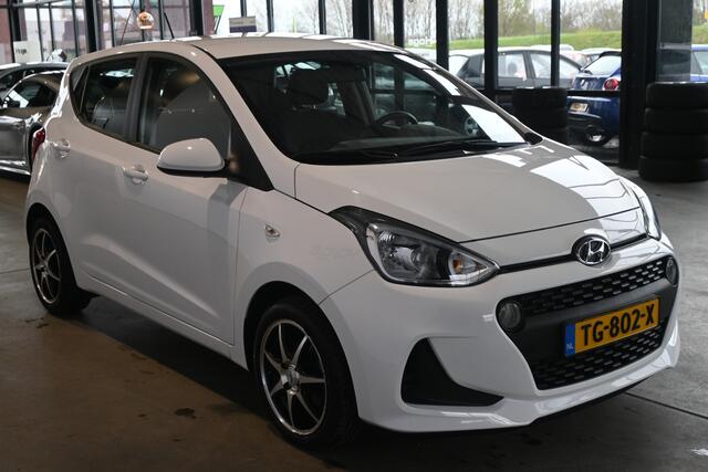 Hyundai I 10 1.0i Comfort NAP! Airco Cruise Control Rijklaarprijs! Inruil Mogelijk!