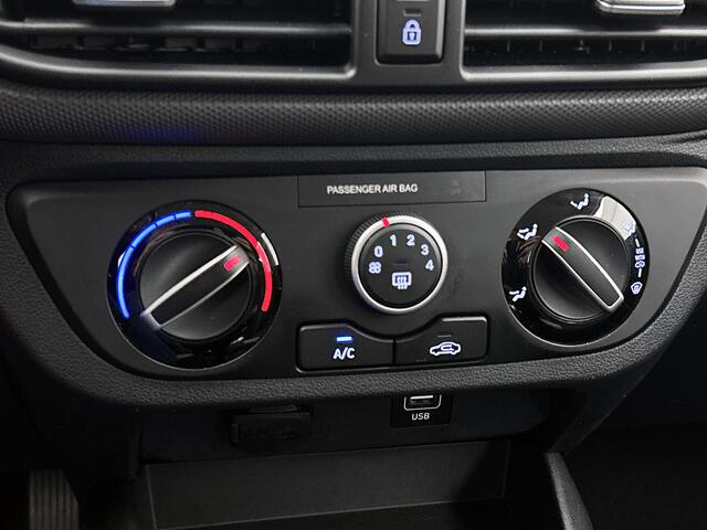 Hyundai I 10 1.0 Comfort Smart Pack | Navigatie | Parkeercamera | 1e eigenaar