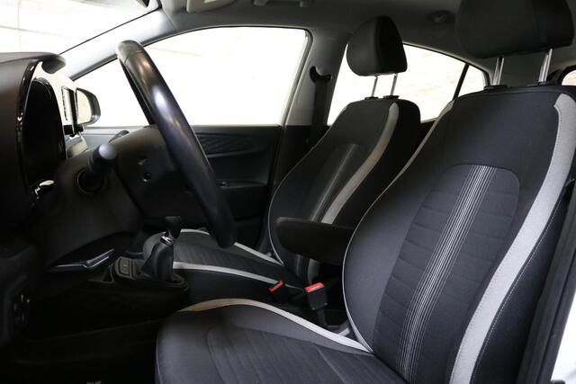 Hyundai I 10 1.0 Comfort | CARPLAY | CRUISE CONTR. | LED | NL AUTO |