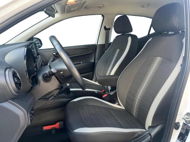 Hyundai I 10 Comfort Smart 1.0 MPI 67pk | APPLE CARPLAY / ANDROID AUTO | CAMERA | NAVI | CRUISE CONTROL | AIRCO |