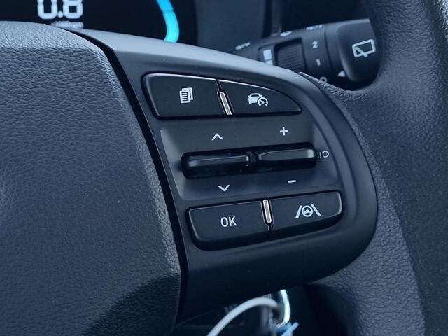 Hyundai I 10 1.0 Comfort / Navigatie / Achteruitrijcamera / Parkeersensoren Achter / Airco / Cruise Control /