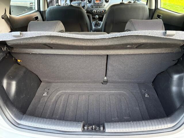 Hyundai I 10 1.0I PRIVATE LEASE