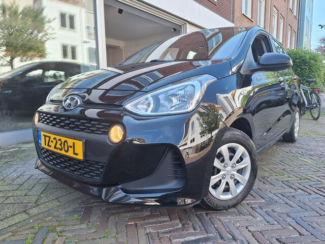 Hyundai I 10 1.0i Comfort /52.000 Km/Navi/Apple/Android/Cruise/Garantie