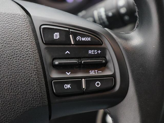 Hyundai I 10 1.0 Premium | Stoelverwarming | Cruise Control | Camera | Navigatie | Bluetooth | Climatronic | 17 Inch | 47.840 Km !!