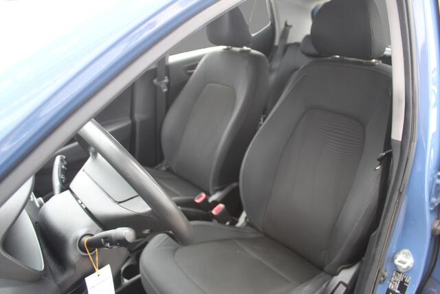 Hyundai I 10 1.0i Go! 2017 airco automatisch, Trekhaak