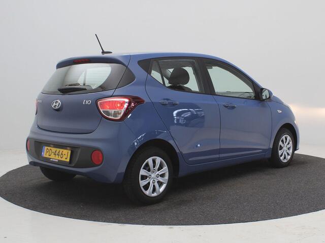 Hyundai I 10 1.0i Go! 5-deurs / Navigatie / Apple CarPlay & Android Auto / Cruise Control / All Seasonbanden / Historie bekend / Airco Climate Control / Bluetooth / LED Dagrijverlichting / Elektrische ramen rondom /