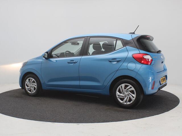Hyundai I 10 1.0 Comfort Smart / Navigatie / Airco / Cruise Control / Achteruitrijcamera / NL Auto / Dealer onderhouden / Apple CarPlay & Android Auto / 1ste eigenaar /