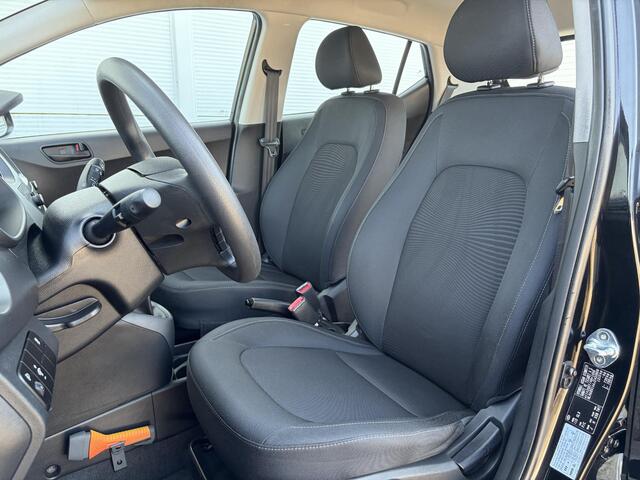 Hyundai I 10 1.0i Comfort / Airco / Cruise control / Navigation Pack /