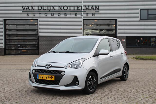 Hyundai I 10 1.0i Go! / Carplay / LMV 13" / Cruise / N.A.P.