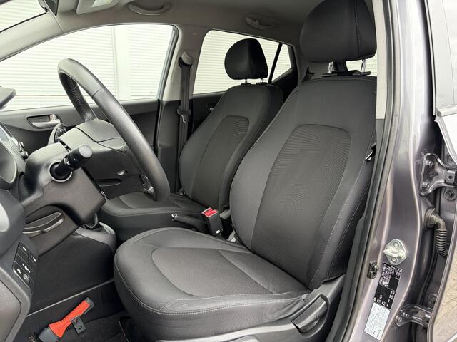 Hyundai I 10 1.0 Premium / Trekhaak / Stoel en stuurverwarming / Apple Carplay/Android Auto /