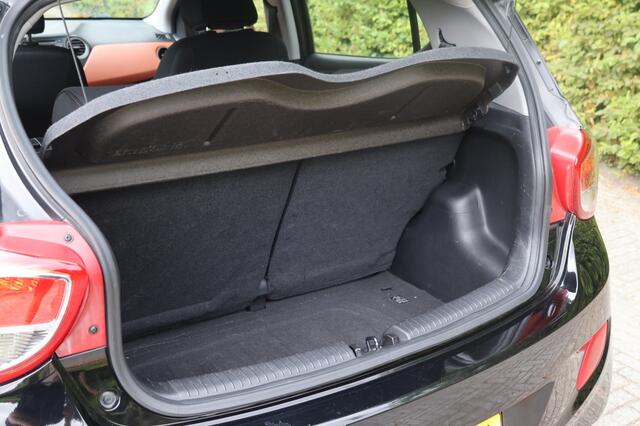 Hyundai I 10 1.0i i-Motion Comf. | Rijklaarprijs | 12 maanden Bovag-garantie