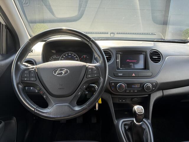 Hyundai I 10 1.0i i-Motion Go! 2016 ?Navi?Clima?Cruise?Recent beurt gehad?2eEigenaar?5 Deurs?N.A.P?Weinig km?Zeer Zuinig?Apk tot 03-2027