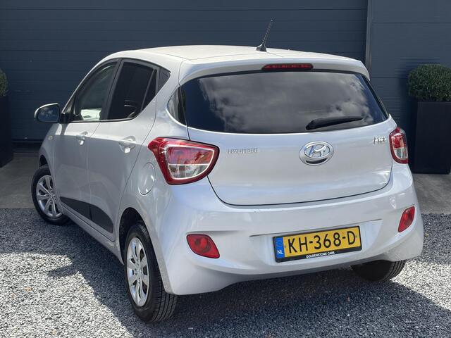 Hyundai I 10 1.0i i-Motion Go! 2016 ?Navi?Clima?Cruise?Recent beurt gehad?2eEigenaar?5 Deurs?N.A.P?Weinig km?Zeer Zuinig?Apk tot 03-2027