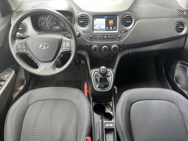 Hyundai I 10 Comfort 1.0i MPi 67pk | CRUISE CONTROL | NAVI | APPLE CARPLAY / ANDROID AUTO | PARKEERSENSOREN |