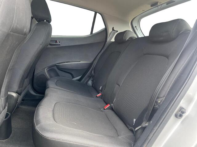 Hyundai I 10 Comfort 1.0i MPi 67pk | CRUISE CONTROL | NAVI | APPLE CARPLAY / ANDROID AUTO | PARKEERSENSOREN |