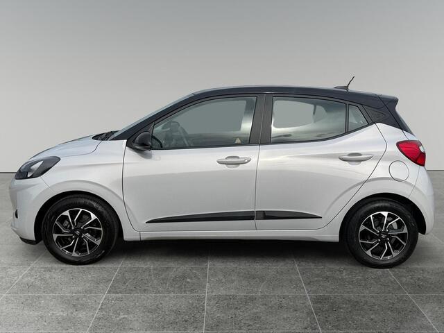 Hyundai I 10 5-deurs 1.0 67pk Automaat Premium 5-zits | NAVI | LM-VELGEN | APPLE CARPLAY/ANDROID AUTO | CAMERA | FABR.GAR 7-2030 |