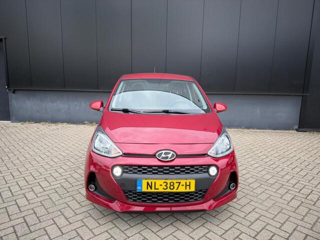 Hyundai I 10 1.0i Go! 2017 | Airco | Navi |Carplay