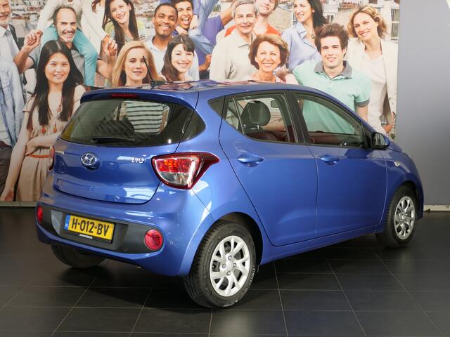 Hyundai I 10 1.0i Comfort - Apple carplay/ Android auto - DAB - Sensor achter - Navi