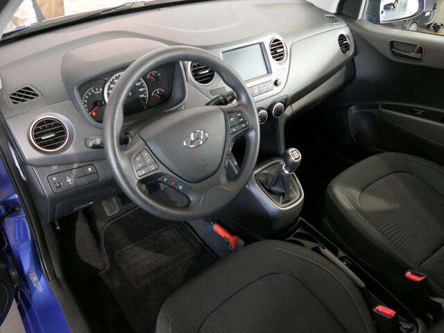 Hyundai I 10 1.0i Comfort - Apple carplay/ Android auto - DAB - Sensor achter - Navi