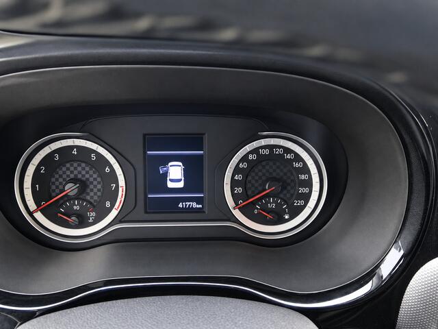 Hyundai I 10 1.0 Comfort | Apple Carplay/Android | Cruise control | Armsteun | Led