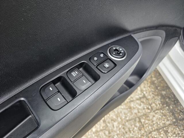 Hyundai I 10 1.2I COMFORT AUTOMAAT/AIRCO/STOELVERWARMING